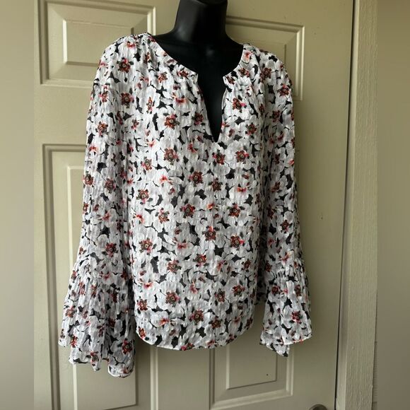 TANYA TAYLOR
Harper Floral Bell-Sleeve Top Size L - Picture 10 of 10